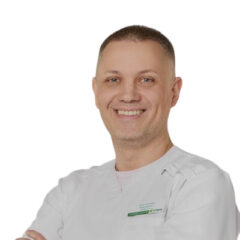 Врач Максименко Денис Сергеевич - Стоматолог