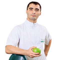 Врач Сабанчиев Азамат Абдуллаевич - Стоматолог-имплантолог
